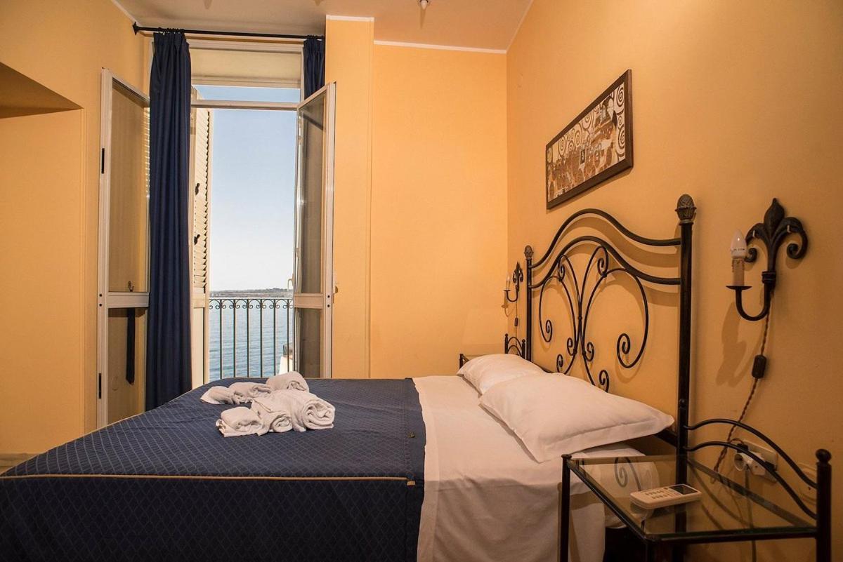 Life Hotels Residence Dei Baroni Syracuse Exterior photo